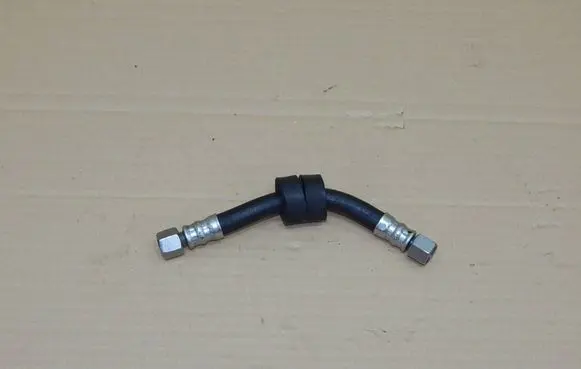 Volkswagen Multivan T5 Fuel line pipe 070127511C