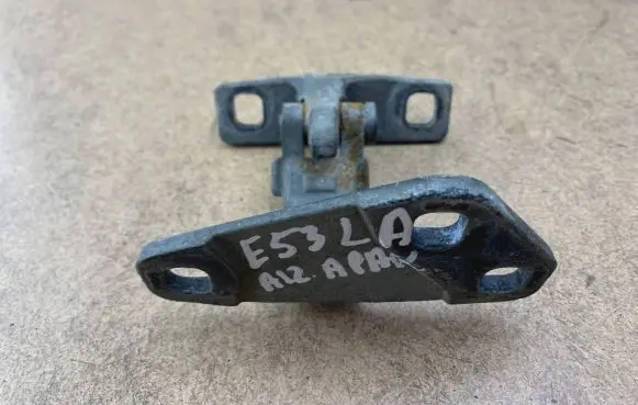 BMW X5 E53 Tailgate/trunk/boot hinge 41627006120 7006120