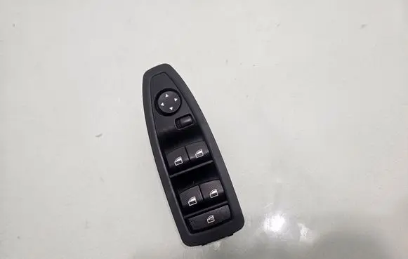 Electric window control switch