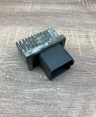 Renault Espace - Grand espace IV Glow plug pre-heat relay 770011578