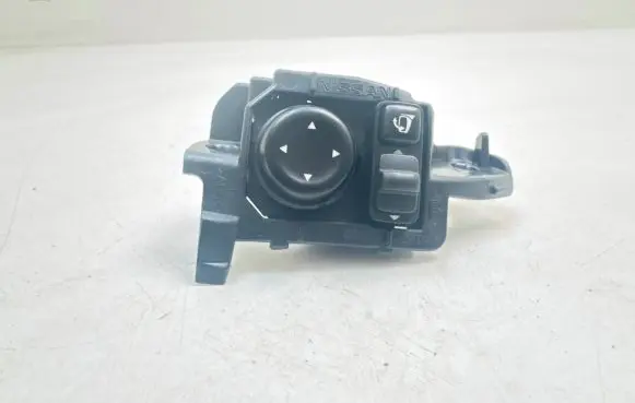 Nissan Qashqai Wing mirror switch 255704EA1B 809444EA0AA