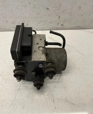 Audi A5 8T 8F ABS Pump 8K0907379J 7209K0085