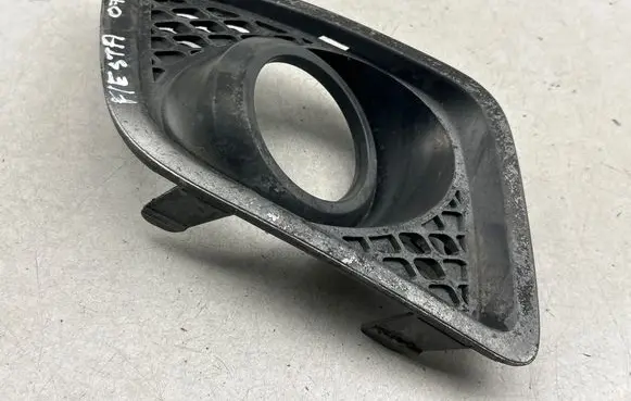 Ford Fiesta Front fog light trim/grill 6S6119952BCW