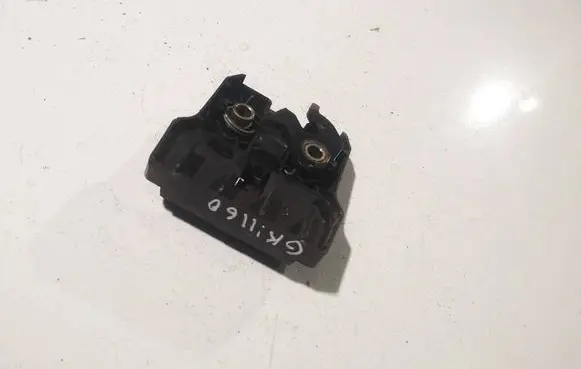 Opel Zafira A Seat back rest lock catch 24420228
