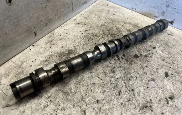 Hyundai Santa Fe Camshaft 