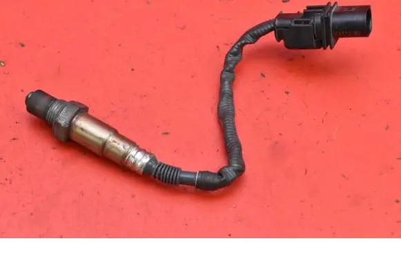Citroen C3 Picasso Lambda probe sensor 7590713