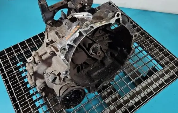 Volkswagen Fox Manual 5 speed gearbox JHN IMPRK1538652