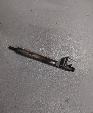 SsangYong Rodius Fuel injector EJBR02601Z
