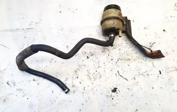 Power steering fluid tank/reservoir