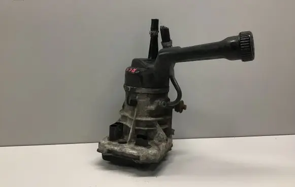 Peugeot RCZ Power steering pump 9673536480