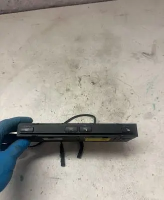 BMW 5 E60 E61 Seat heating switch 6952479