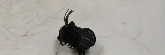 Citroen C5 Air flap motor/actuator 653118VC