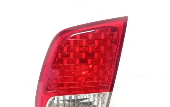 KIA Sorento Tailgate rear/tail lights 924062P02