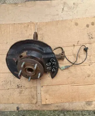 Honda CR-V Front wheel hub