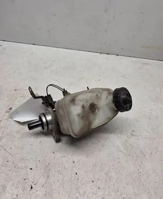 KIA Sorento Master brake cylinder 1234