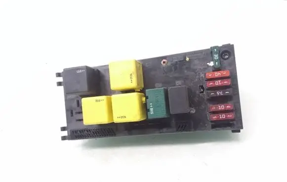 Mercedes-Benz E W210 Fuse module 0225455332