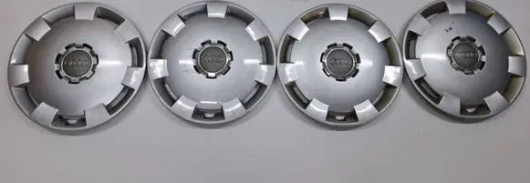 Audi A3 S3 8P R16 wheel hub/cap/trim 8P0601147A