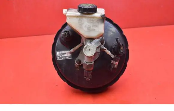 Volvo XC90 Brake booster 30714324