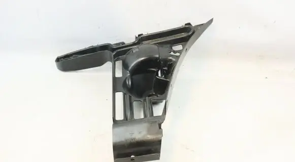 BMW 6 E63 E64 Rear bumper mounting bracket 7008840 51127008840