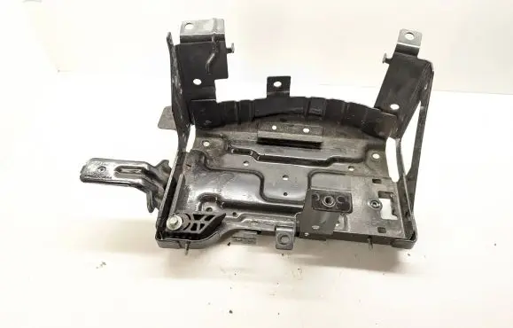 Chevrolet Tahoe Battery box tray 84534701