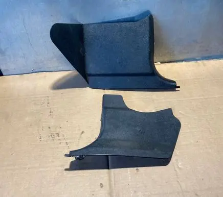 Mercedes-Benz C W202 Foot area side trim 2026800283 2026800183