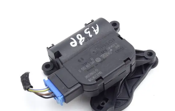 Audi A3 S3 8P Air flap motor/actuator 1K0907511B 0132801341
