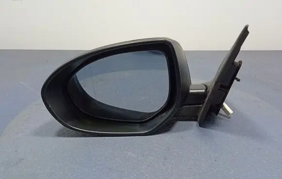 Mazda 6 Front door electric wing mirror 