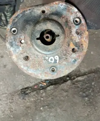 Volvo XC60 Front shock absorber/damper 31277627
