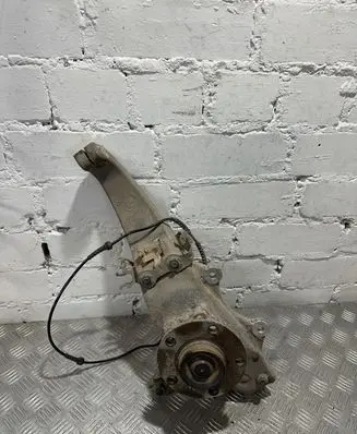 BMW 5 F10 F11 Front wheel hub spindle knuckle 6775769 6872888