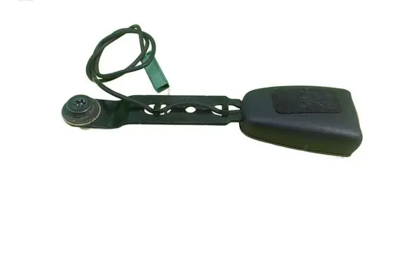 Volvo V70 Front seatbelt 952345C ZAPINKA