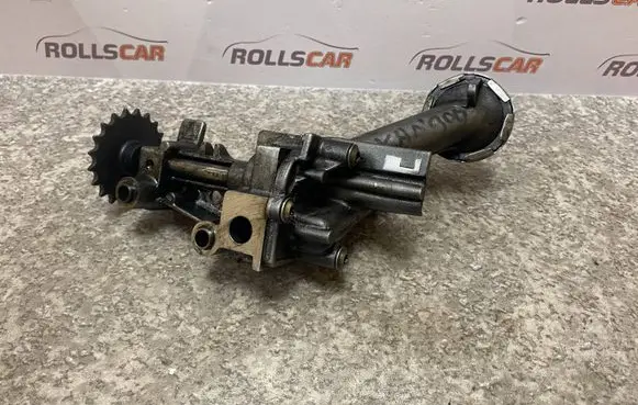 Renault Kangoo I Oil pump 77006002526