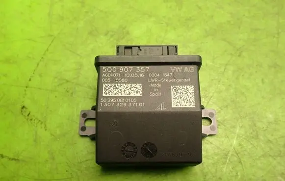 Volkswagen Golf VII Xenon control unit/module 5Q0907357