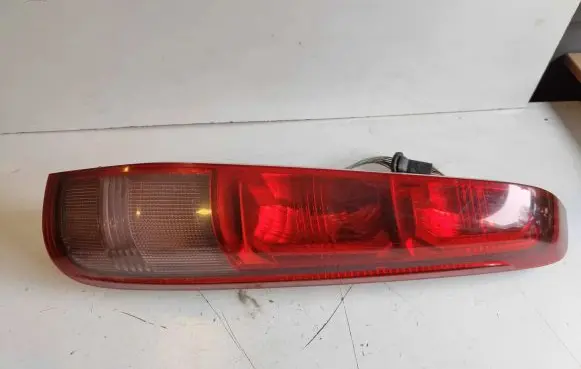 Nissan X-Trail T30 Rear/tail lights B46R
