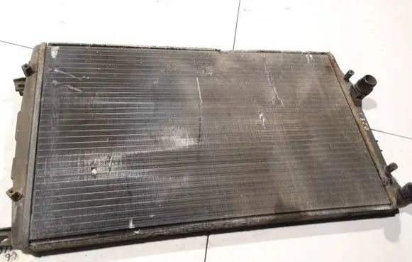 Skoda Octavia Mk2 (1Z) Coolant radiator