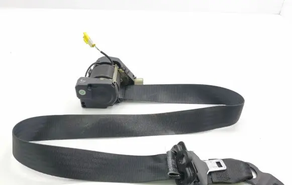 Maserati Quattroporte Front seatbelt 0403050 33045975