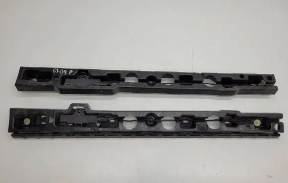 BMW 7 G11 G12 Front bumper mounting bracket