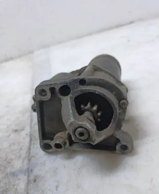 Renault Megane I Starter motor D6RA133