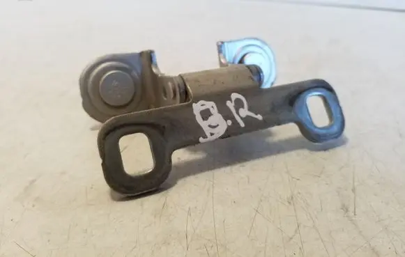 Dodge Nitro Tailgate/trunk/boot hinge 58AA2147