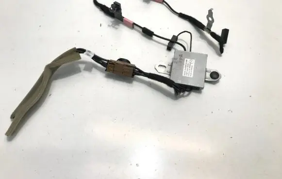 Interior comfort aerial antenna