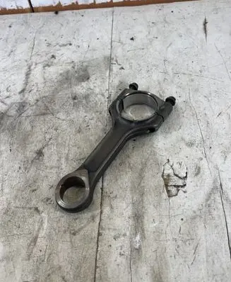 Opel Insignia B Connecting rod/conrod 