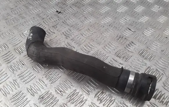 Audi A8 S8 D3 4E Engine coolant pipe/hose