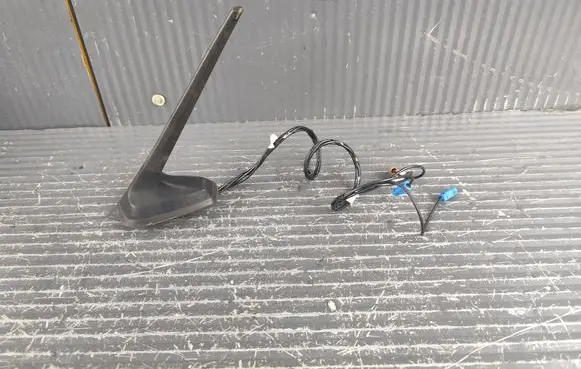 Renault Clio V Aerial GPS antenna CLIOVANTENA