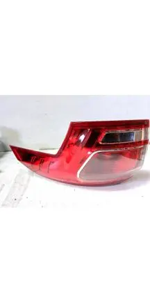 Ford B-MAX Rear/tail lights AV1113404AG