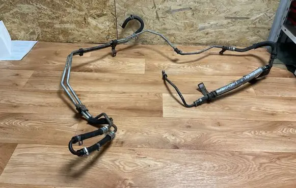 Dodge Journey Power steering hose/pipe/line 30114V 104766279AD