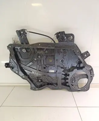 Front window lifting mechanism without motor
