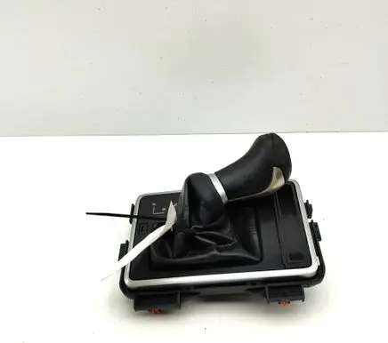 Toyota Land Cruiser (J200) Gear lever shifter trim leather/knob 3350460540C0
