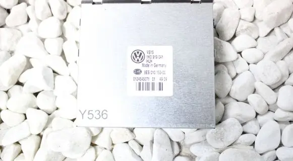 Volkswagen Golf VI Power management control unit 1K0919041 8ES010153