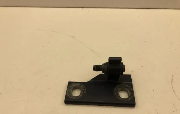 BMW 7 E65 E66 Rear door upper hinge
