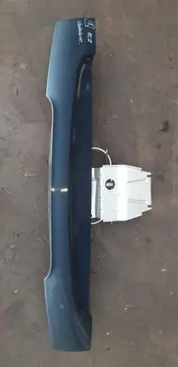 Tailgate/trunk spoiler