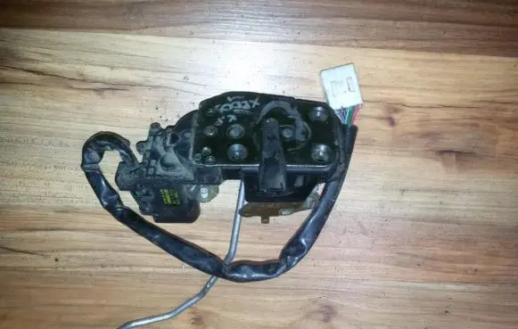 Front door lock